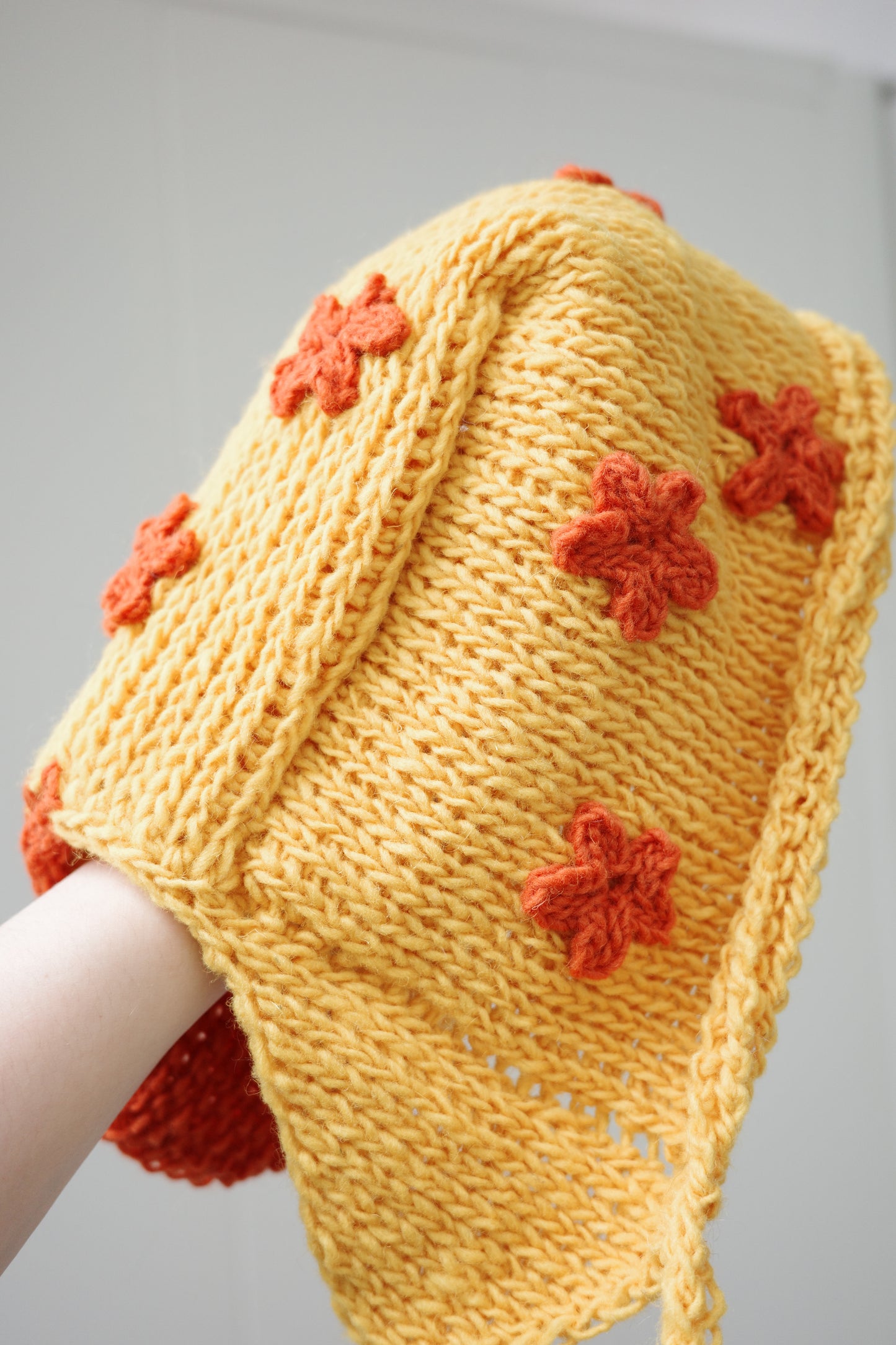 Naive Flower bonnet ! Yellow with orange flowers !